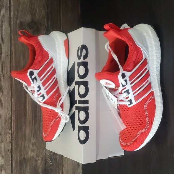 New Adidas Ultraboost Unisex Sneakers Red Running Lightweight Gym Workout Shoes - Picture 1 of 11